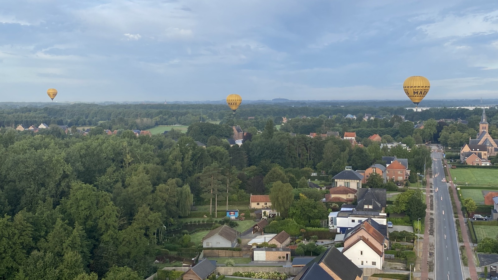 Ballonvaren boven Turnhout